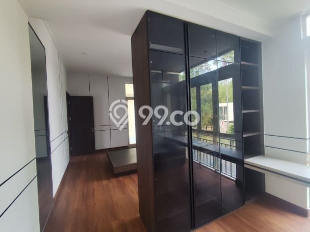 Rumah Idaman Keluarga! Rumah Mewah di Bandung Kota, Bandung, LT 360m² Bangunan 325m² Rumah Idaman Keluarga! Rumah Mewah di Bandung Kota, Bandung, LT 360m² Bangunan 325m²