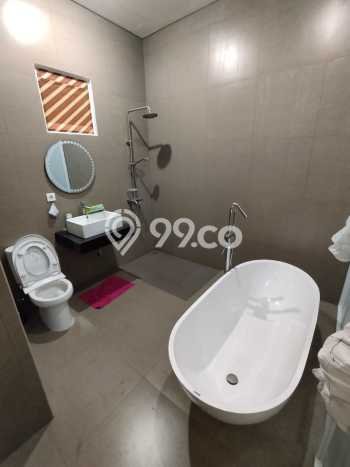 Dijual Rumah 3 Kamar Lokasi Ideal Bagus dan Strategis di Setra Duta Dijual Rumah 3 Kamar Lokasi Ideal Bagus dan Strategis di Setra Duta