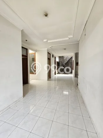 SPECIAL OFFER! Rumah di Taman Kopo Indah, 1 KM, Area Strategis, Luas 153m² Bangunan 135m² SPECIAL OFFER! Rumah di Taman Kopo Indah, 1 KM, Area Strategis, Luas 153m² Bangunan 135m²