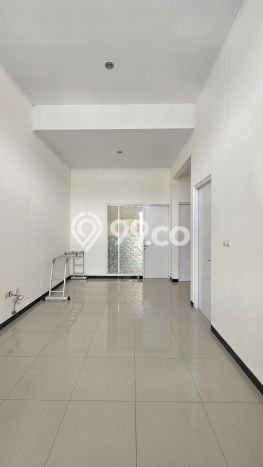 Rumah Asri di Taman Kopo Indah, 1 KM, Area Strategis, LT 119m² LB 84m² Rumah Asri di Taman Kopo Indah, 1 KM, Area Strategis, LT 119m² LB 84m²