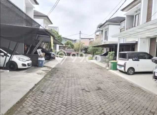 LOKASI PREMIUM! Rumah Berkembang area Bandung Kota, Luas 120m² LB 140m² LOKASI PREMIUM! Rumah Berkembang area Bandung Kota, Luas 120m² LB 140m²