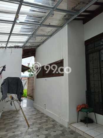 Rumah Elit Modern Tanpa Renovasi di Parongpong Bandung Rumah Elit Modern Tanpa Renovasi di Parongpong Bandung