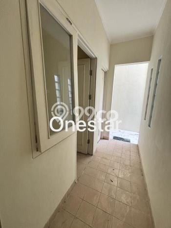 Rumah Bisa KPR LT 162m2m² di Kawasan Residential , Tangerang Rumah Bisa KPR LT 162m2m² di Kawasan Residential , Tangerang