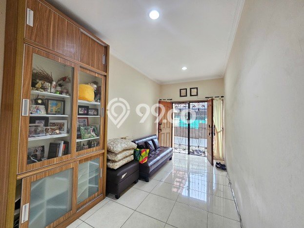Dijual Rumah Modern 4 KT di Meruya, Jakarta Barat Dijual Rumah Modern 4 KT di Meruya, Jakarta Barat