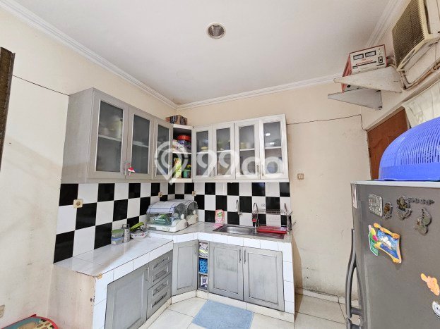 Dijual Rumah Modern 4 KT di Meruya, Jakarta Barat Dijual Rumah Modern 4 KT di Meruya, Jakarta Barat