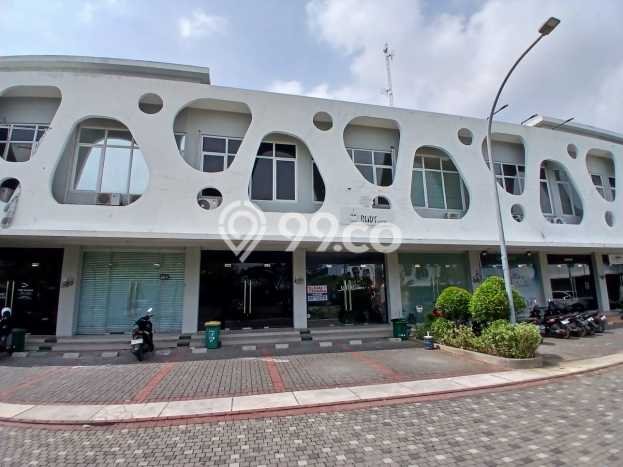 Ruko Dijual di Prime Area Jakarta Barat Luas 85m2 Ruko Dijual di Prime Area Jakarta Barat Luas 85m2