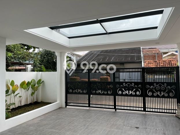 Siap Huni Rumah Mewah 4 Kamar di Cinere Dekat ke Mana Pun Siap Huni Rumah Mewah 4 Kamar di Cinere Dekat ke Mana Pun