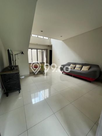 Rumah Luxury Modern Tanpa Renovasi di BSD Eminent Tangerang Rumah Luxury Modern Tanpa Renovasi di BSD Eminent Tangerang