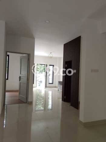 Jual Rumah Mewah Megah Dengan View Cantik di BSD Puspita Loka, Tangerang Jual Rumah Mewah Megah Dengan View Cantik di BSD Puspita Loka, Tangerang