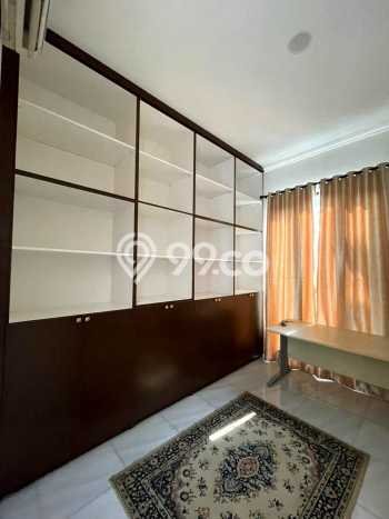 Hunian Mewah LB 280m2 Siap Pakai Desain Elegan di Serpong Villa Melati Mas, Tangerang Selatan Hunian Mewah LB 280m2 Siap Pakai Desain Elegan di Serpong Villa Melati Mas, Tangerang Selatan