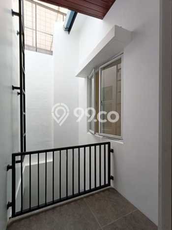 For Sale! Luxury House LT 112m2 Desain Elegan di BSD The Icon For Sale! Luxury House LT 112m2 Desain Elegan di BSD The Icon
