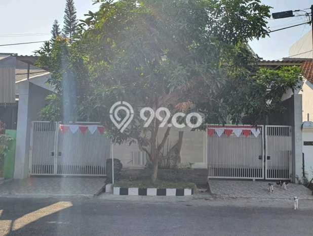 Ready to Use! Premium House LT 197m2 Desain Elegan di Medokan Ayu Ready to Use! Premium House LT 197m2 Desain Elegan di Medokan Ayu
