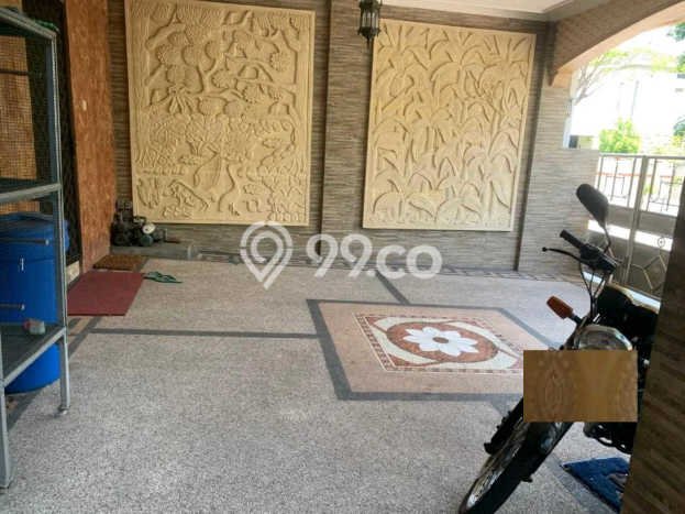 Hunian Mewah Siap Huni LT 176m2 di Gayungan, Surabaya Hunian Mewah Siap Huni LT 176m2 di Gayungan, Surabaya