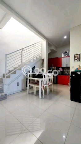 Dijual Rumah 3 Kamar Lokasi Ideal Bagus dan Strategis di Waru Dijual Rumah 3 Kamar Lokasi Ideal Bagus dan Strategis di Waru