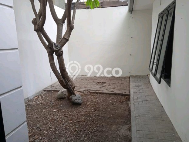 Hunian Cantik Minimalis Lb 200m2 di Sukolilo, Surabaya Hunian Cantik Minimalis Lb 200m2 di Sukolilo, Surabaya