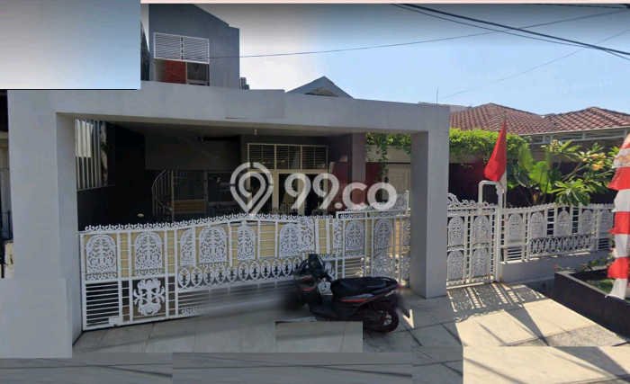 For Sale Rumah Elit Exclusive di Rungkut, Surabaya For Sale Rumah Elit Exclusive di Rungkut, Surabaya