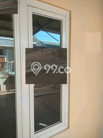 Rumah Luas Asri 2 KT Siap Huni di Medokan Ayu Surabaya Rumah Luas Asri 2 KT Siap Huni di Medokan Ayu Surabaya