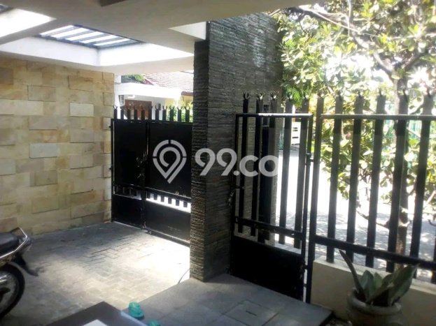 Dijual Cepat Rumah Bagus Siap Huni LB 135m2 di Mulyorejo, Surabaya Dijual Cepat Rumah Bagus Siap Huni LB 135m2 di Mulyorejo, Surabaya