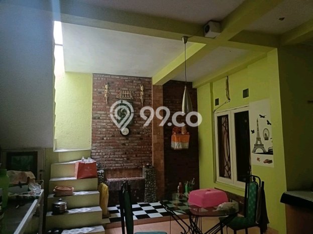 Rumah sewa siap pakai 3 Kamar Tidur di Gununganyar, Surabaya Rumah sewa siap pakai 3 Kamar Tidur di Gununganyar, Surabaya