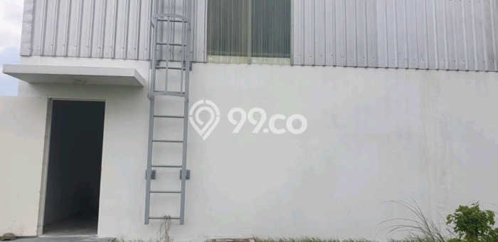 FOR SALE! Gudang di Manyar Gresik, LT 743m2, LB 384m2 FOR SALE! Gudang di Manyar Gresik, LT 743m2, LB 384m2