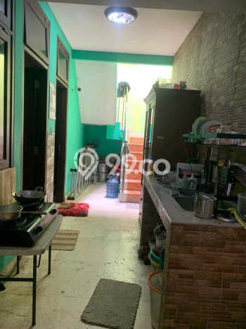 Hunian Mewah Siap Huni LT 176m2 di Gayungan, Surabaya Hunian Mewah Siap Huni LT 176m2 di Gayungan, Surabaya