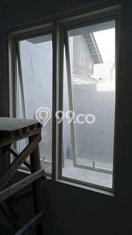 Jual Rumah Favorit Siap Huni LB 102m2 di Jambangan, Surabaya Jual Rumah Favorit Siap Huni LB 102m2 di Jambangan, Surabaya