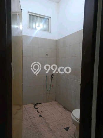 Rumah Mewah Dijual LT 250m2 di Gubeng, Surabaya Rumah Mewah Dijual LT 250m2 di Gubeng, Surabaya