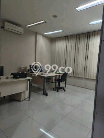 Unit Ruko Dijual di Surabaya LT 166m2 & LB 463m2 Unit Ruko Dijual di Surabaya LT 166m2 & LB 463m2