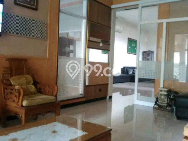 Dijual Rumah 3 Kamar Lokasi Ideal Nyaman dan Strategis di Rungkut Dijual Rumah 3 Kamar Lokasi Ideal Nyaman dan Strategis di Rungkut