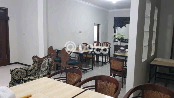 Unit Kost Dijual di Medokan Ayu dengan 18 Kamar Kawasan Ramai Unit Kost Dijual di Medokan Ayu dengan 18 Kamar Kawasan Ramai