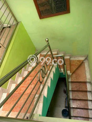 Hunian Mewah Siap Huni LT 176m2 di Gayungan, Surabaya Hunian Mewah Siap Huni LT 176m2 di Gayungan, Surabaya