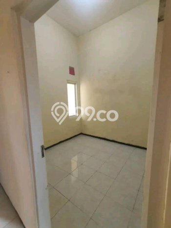 Rumah Luas Asri 2 KT Siap Huni di Medokan Ayu Surabaya Rumah Luas Asri 2 KT Siap Huni di Medokan Ayu Surabaya