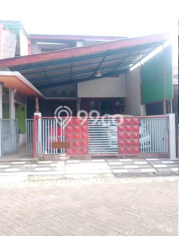 Rumah Luas Asri 5 KT Siap Huni di Gununganyar Surabaya Rumah Luas Asri 5 KT Siap Huni di Gununganyar Surabaya
