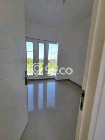 For Sale Rumah 3 Kamar Lokasi Strategis Nyaman dan Strategis di Rungkut For Sale Rumah 3 Kamar Lokasi Strategis Nyaman dan Strategis di Rungkut