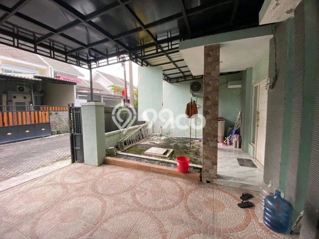 Rumah Luas Asri 2 KT Siap Pakai di Wonorejo Surabaya Rumah Luas Asri 2 KT Siap Pakai di Wonorejo Surabaya