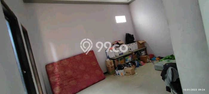 Siap Huni Hunian Elit 6 Kamar di Rungkut Dekat ke Mana Pun Siap Huni Hunian Elit 6 Kamar di Rungkut Dekat ke Mana Pun