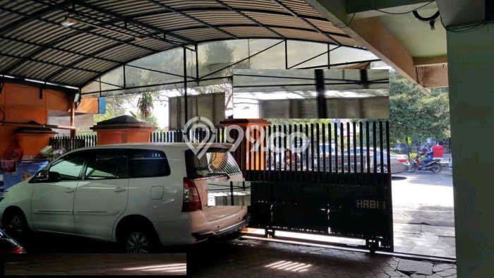 Rumah Eksklusif Dijual LT 752m2 di Sukolilo, Surabaya Rumah Eksklusif Dijual LT 752m2 di Sukolilo, Surabaya