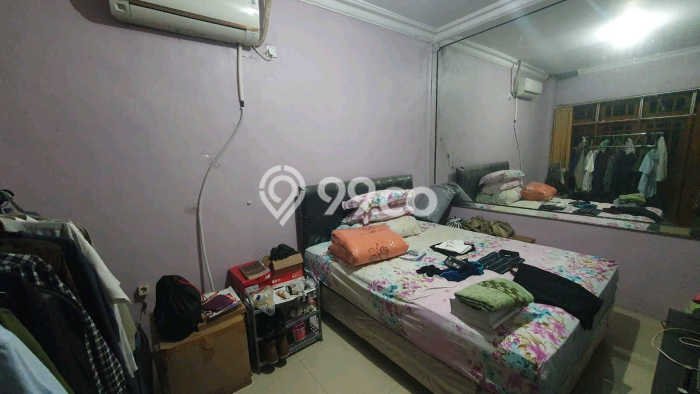 Rumah Modern Cantik 5 Kamar Siap Huni di Tenggilis Mejoyo Rumah Modern Cantik 5 Kamar Siap Huni di Tenggilis Mejoyo