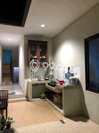 Unit Kost Dijual di Medokan Ayu dengan 18 Kamar Kawasan Ramai Unit Kost Dijual di Medokan Ayu dengan 18 Kamar Kawasan Ramai