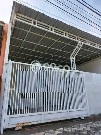 Rumah Luas Asri 2 KT Siap Huni di Wonorejo Surabaya Rumah Luas Asri 2 KT Siap Huni di Wonorejo Surabaya