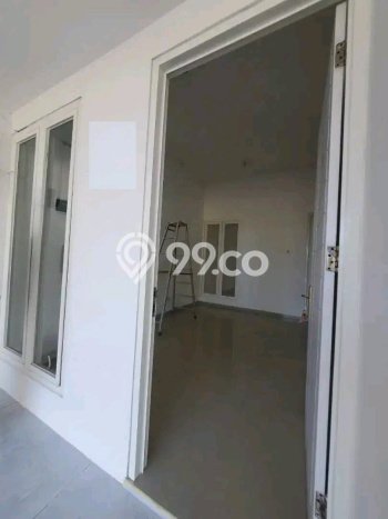 For Sale Rumah 3 Kamar Lokasi Strategis Nyaman dan Strategis di Rungkut For Sale Rumah 3 Kamar Lokasi Strategis Nyaman dan Strategis di Rungkut