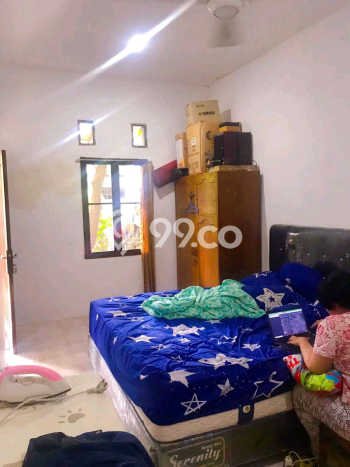 Jual Rumah Bagus Siap Huni LB 100m2 di Rungkut, Surabaya Jual Rumah Bagus Siap Huni LB 100m2 di Rungkut, Surabaya