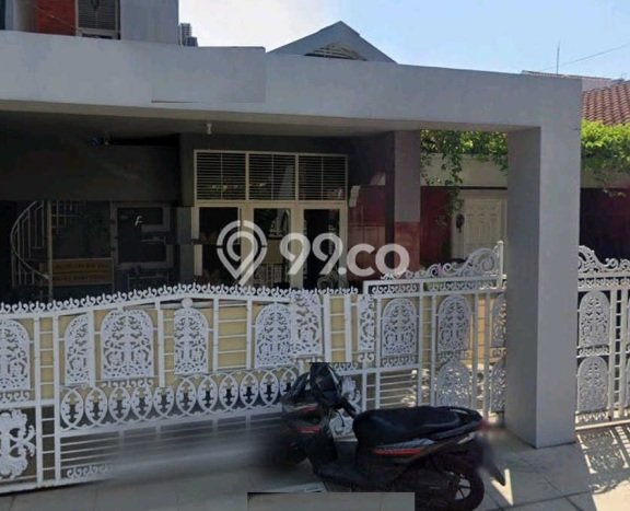 For Sale Rumah Elit Exclusive di Rungkut, Surabaya For Sale Rumah Elit Exclusive di Rungkut, Surabaya