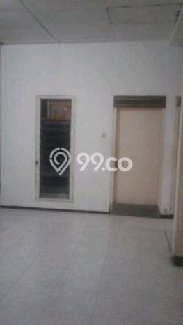 Rumah Mewah LB 240m2 Siap Pakai Desain Elegan di Ngagel, Surabaya Rumah Mewah LB 240m2 Siap Pakai Desain Elegan di Ngagel, Surabaya