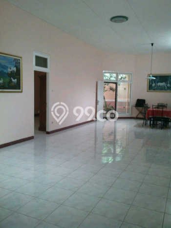 Best Deal Hunian Mewah Ideal dan Luas di Dukuh Pakis, Surabaya Best Deal Hunian Mewah Ideal dan Luas di Dukuh Pakis, Surabaya