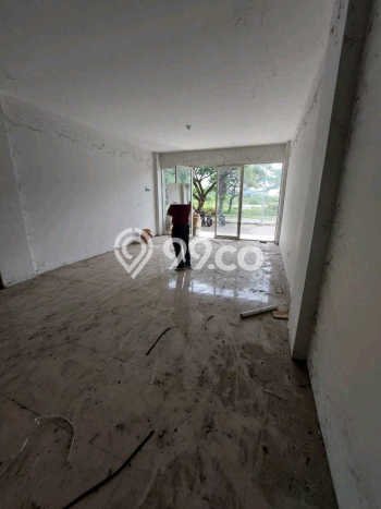 Dijual! Ruko di Gununganyar Surabaya LT 63m2 / LB 189m2 Kawasan Strategis Dijual! Ruko di Gununganyar Surabaya LT 63m2 / LB 189m2 Kawasan Strategis