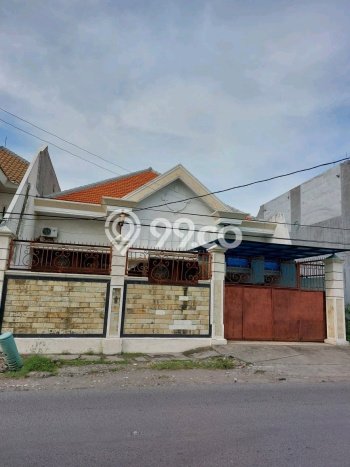 Siap Huni Rumah Mewah 3 Kamar di Gubeng Dekat ke Mana Saja Siap Huni Rumah Mewah 3 Kamar di Gubeng Dekat ke Mana Saja