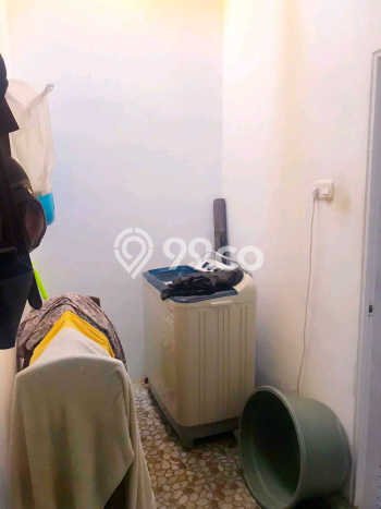 Jual Rumah Bagus Siap Huni LB 100m2 di Rungkut, Surabaya Jual Rumah Bagus Siap Huni LB 100m2 di Rungkut, Surabaya