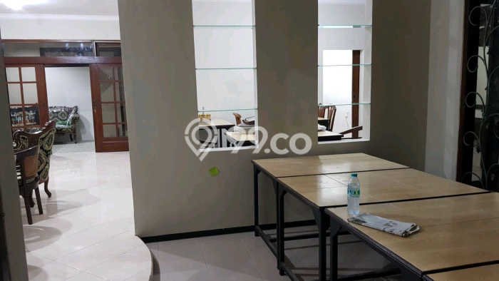 Cocok Untuk Investasi! For Sale Kost di Medokan Ayu 18 Kamar Cocok Untuk Investasi! For Sale Kost di Medokan Ayu 18 Kamar