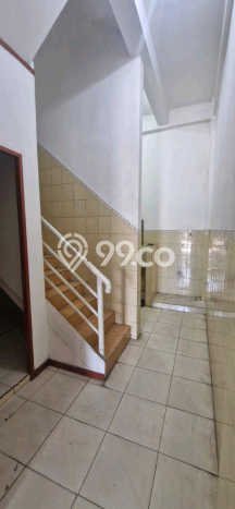 Ruko Komersial Dijual di Tenggilis Mejoyo Surabaya LT 80m2 & LB 216m2 Ruko Komersial Dijual di Tenggilis Mejoyo Surabaya LT 80m2 & LB 216m2